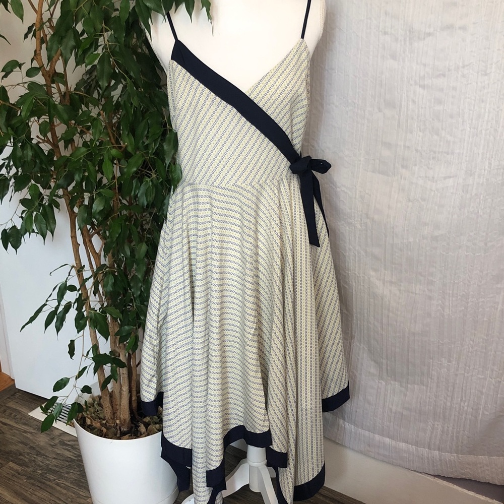 BANANA REPUBLIC size 8 halter top asymmetric hem high low summer dressy dress - Picture 3 of 12